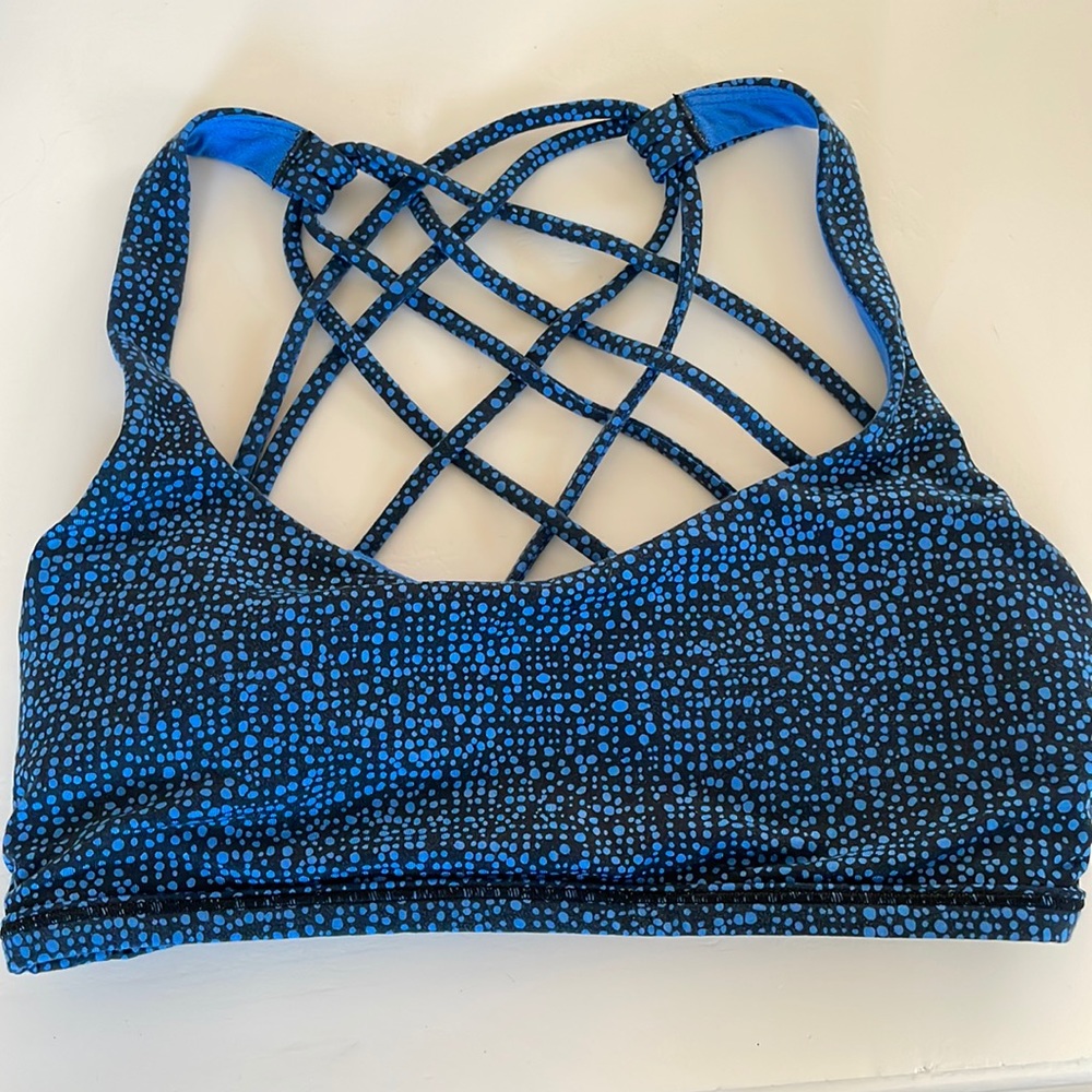 Lulu lemon sports bra